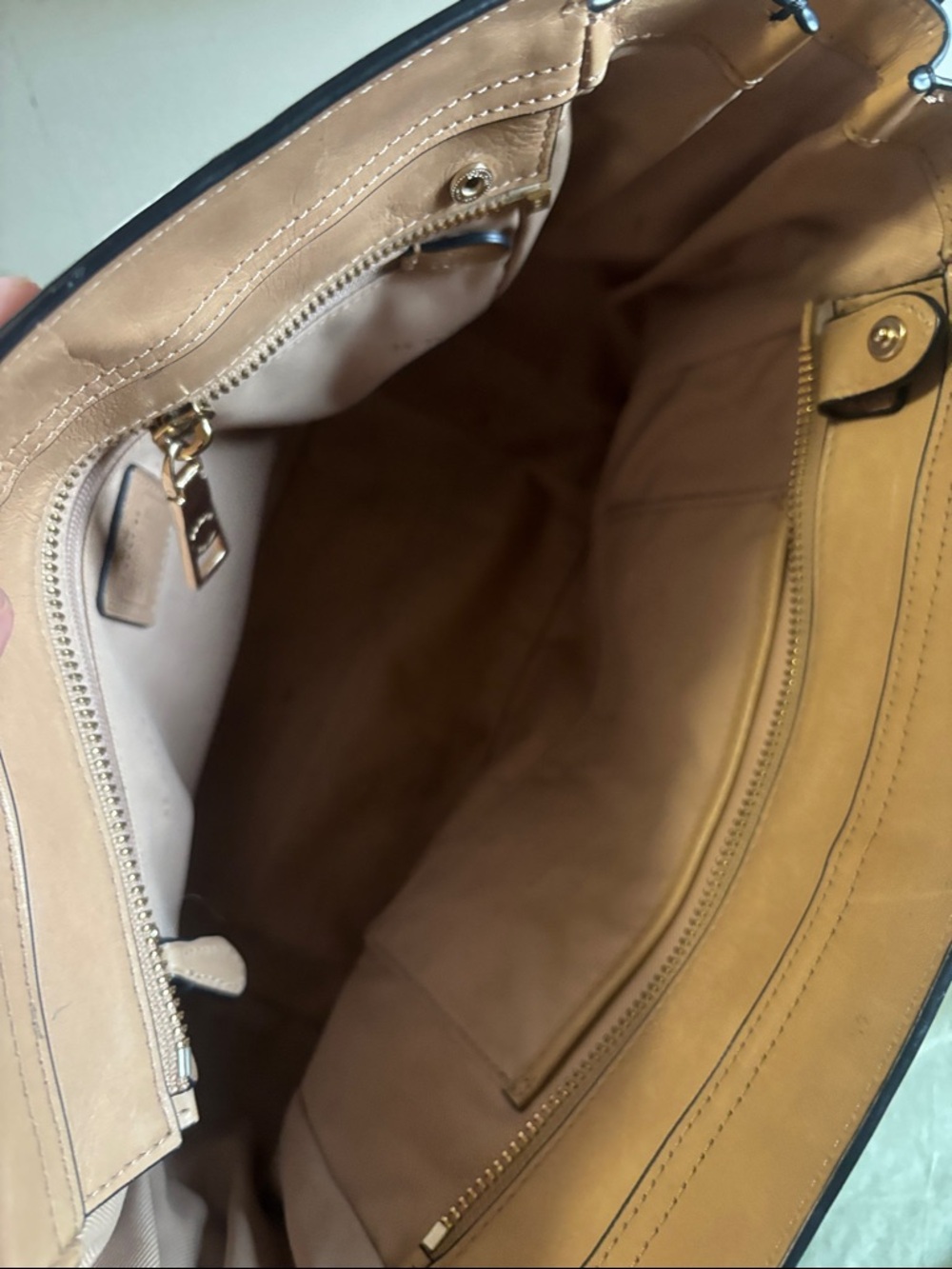 Coach Cream and Black Leather Satchel with Gold Hardware - Picture 5 of 12